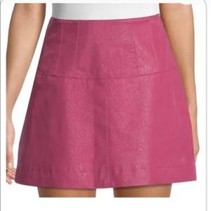 Free people Pink leather mini skirt size 0 no flaws perfect condition